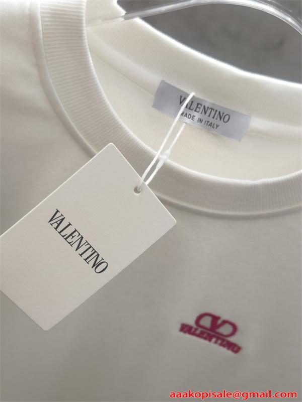 刺繍 VALENTINO ヴァレンティノ コピー トレーナー 柔軟裏毛 新定番 プレミアム2026新作