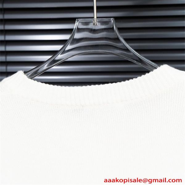 2026新作 セーター 滑らか編み 上品印象 大人カジュアル VALENTINO ヴァレンティノ コピー