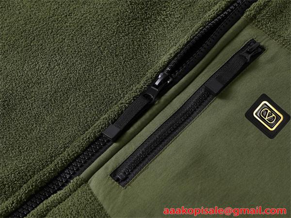 VALENTINO ヴァレンティノ コピー ジャケット 軽量防風 立体ポケット おすすめ  2026新作