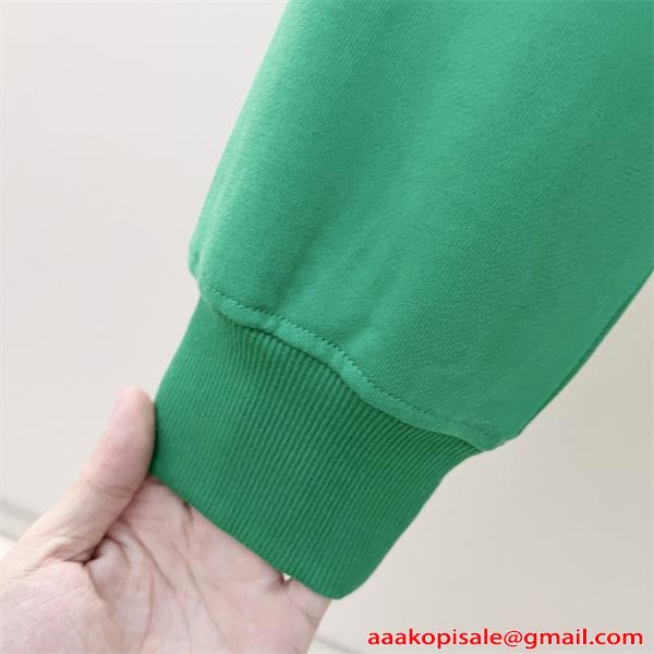 BURBERRY バーバリー コピー プリント トレーナー 厚手生地 ストリート 2026新作