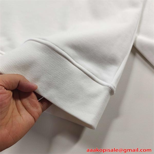 2026新作 トレーナー 厚手仕様 立体シルエット 人気定番 BURBERRY バーバリー コピー