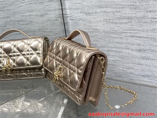 ♥DIOR♥ディオール手持ちバッグコピーチェーンショルダー付き人気2026
