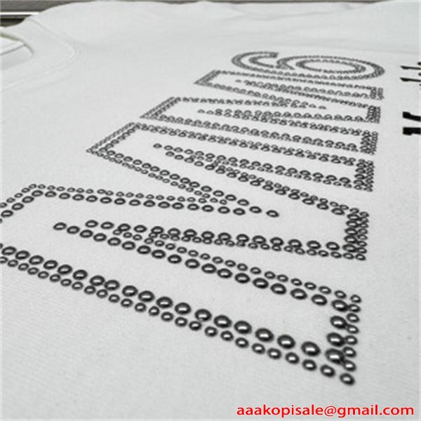 洗練 プリント Maison Margiela メゾン マルジェラ コピー パーカー オーバーサイズ 裏毛仕様 男女兼用