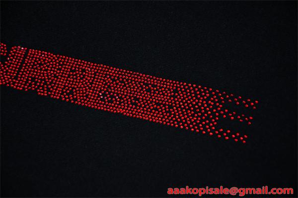 パーカー 2026新作 裏起毛 モード系 シンプル 売れ筋 SUPREME シュプリーム コピー