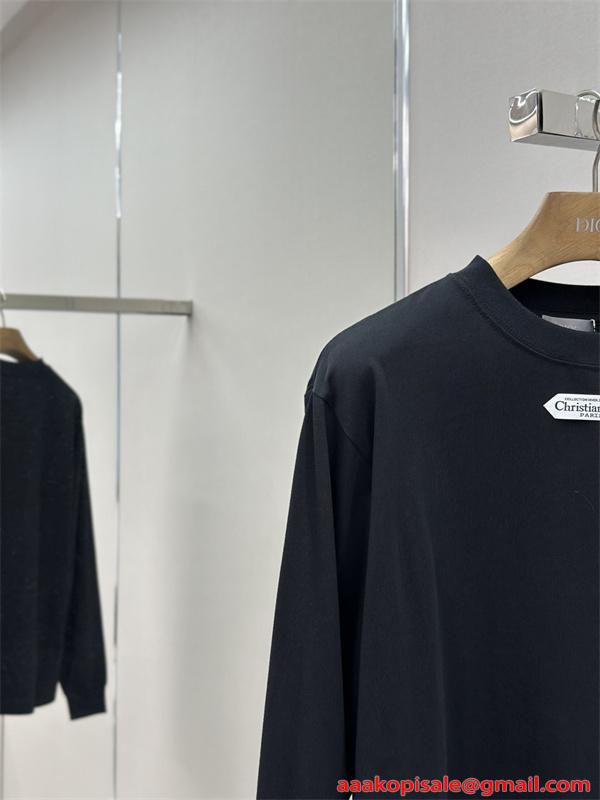 DIOR ディオール コピー 長袖Tシャツ ミニロゴプレート クルーネック シンプル洗練 2026新作
