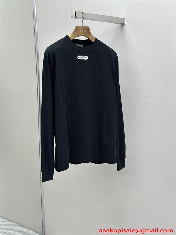 DIOR ディオール コピー 長袖Tシャツ ミニロゴプレート クルーネック シンプル洗練 2026新作