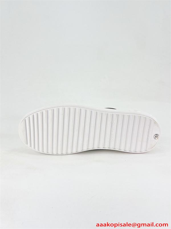 秋冬らしい ルイ ヴィトン  LOUIS VUITTON ランニングシューズコピー激安(日本最大級)