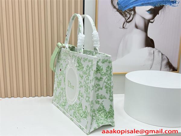JWA最前線2026 ディオールトートバッグスーパーコピー時代の風潮 DIOR  Book Tote激安(日本最大級)