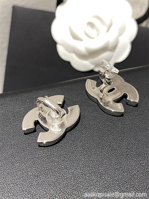 シャネルピアススーパーコピー この秋冬に選びたいデザイン 激安(日本最大級)