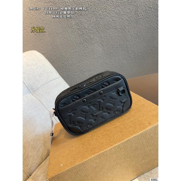 雑誌掲載ルイ ヴィトン ショルダーバッグコピー LV Neo Alpha 新作 100%新品 激安(日本最大級)