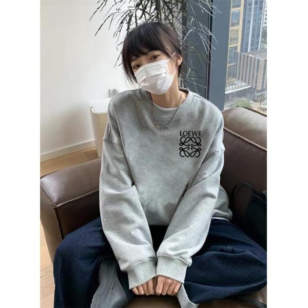 数量限定 LOEWE ロエベ コピー スウェット ワンポイント 2026新作コーデ