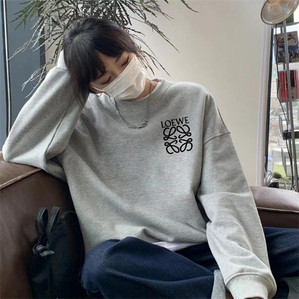 数量限定 LOEWE ロエベ コピー スウェット ワンポイント 2026新作コーデ