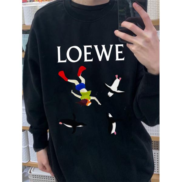 今季注目 LOEWE ロエベ コピー スウェット 遊び心 オーバー感 視線集中