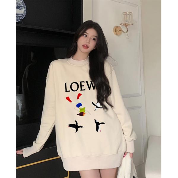 今季注目 LOEWE ロエベ コピー スウェット 遊び心 オーバー感 視線集中