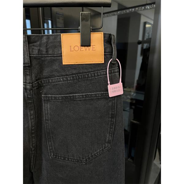 LOEWE ロエベ コピー レアデザイン デニム パンツ 高級感 2026新作