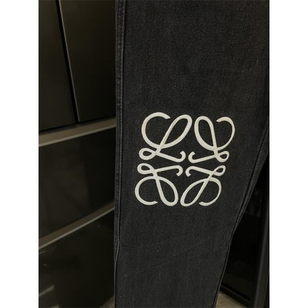 LOEWE ロエベ コピー レアデザイン デニム パンツ 高級感 2026新作