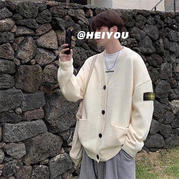 着回し自在 ミニマル STONE ISLAND ストーンアイランド コピー ニットカーディガン 柔らか質感