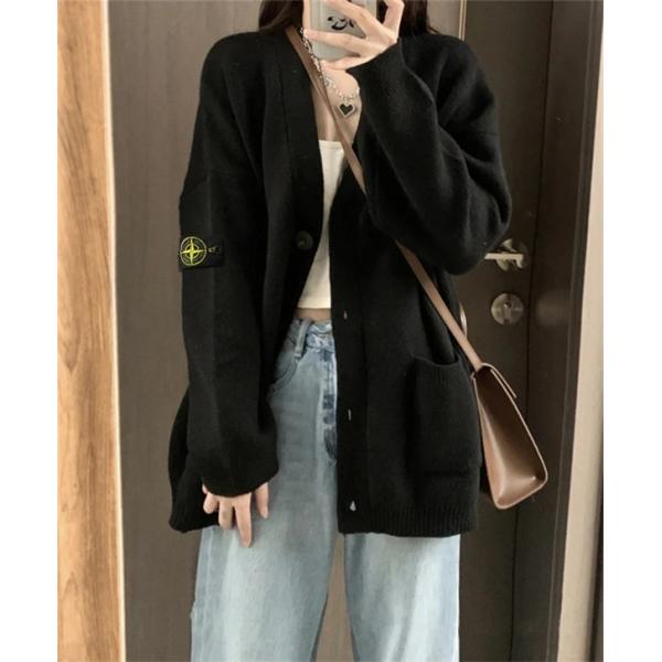 着回し自在 ミニマル STONE ISLAND ストーンアイランド コピー ニットカーディガン 柔らか質感