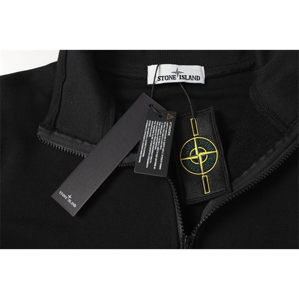 日常使い ハーフジップ スウェット 2026新作コーデ STONE ISLAND ストーンアイランド コピー