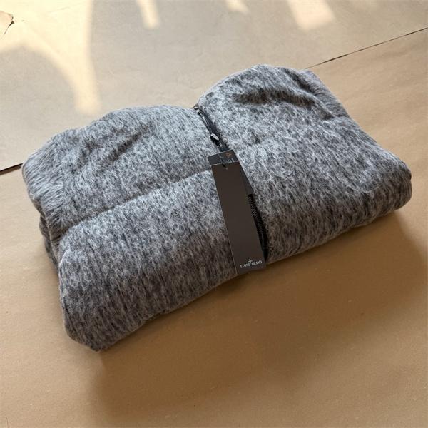 季節対応 2026新作 STONE ISLAND ストーンアイランド コピー  ジャケット 起毛タッチ 包み込む着心地