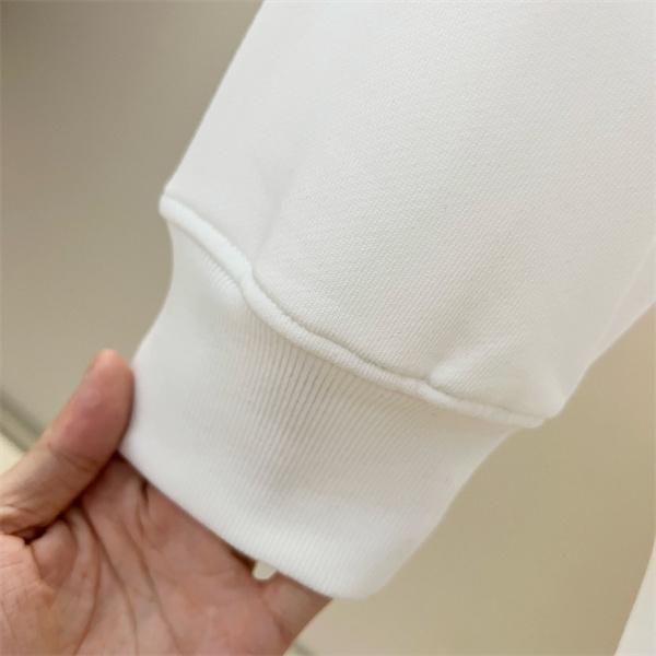 FENDI フェンディ コピー 保温性抜群 冬仕様 スウェット 2026新作 上品