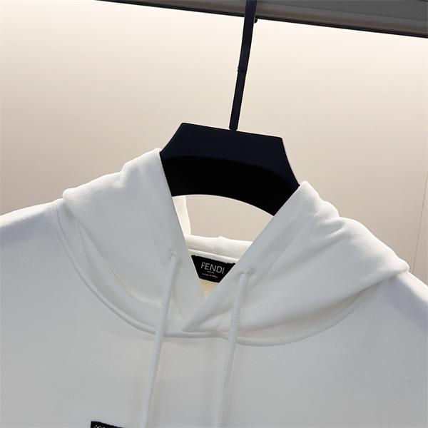 今季新登場 2026新作定番 着心地抜群 FENDI フェンディ コピー パーカー