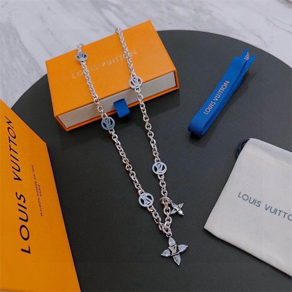 注目度抜群 ネックレス 繊細チェーン 上質 LOUIS VUITTON ルイヴィトン コピー