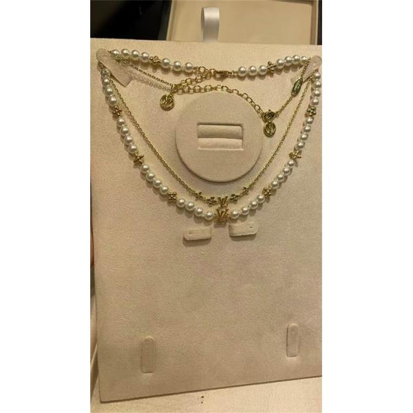 輝き際立つ ネックレス フェミニン プレミアム LOUIS VUITTON ルイヴィトン コピー