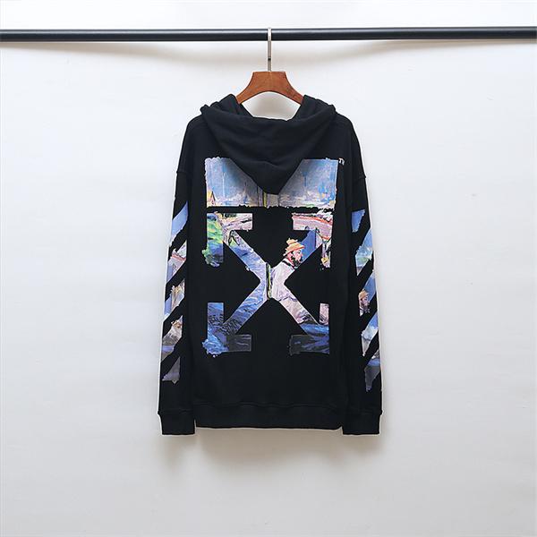 Off-White オフホワイト コピー 高級感演出 ミニマル立体ロゴ スウェット 定番モデル