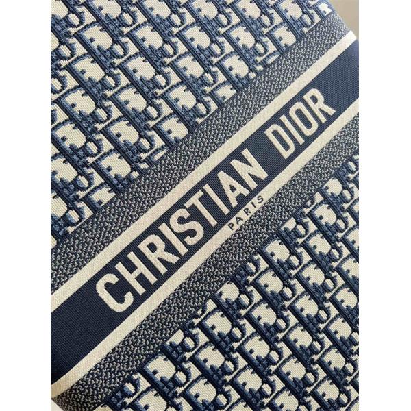 入手困難☆☆ディオールスーツケーススーパーコピー2026トレンド品質保証人気アイテム