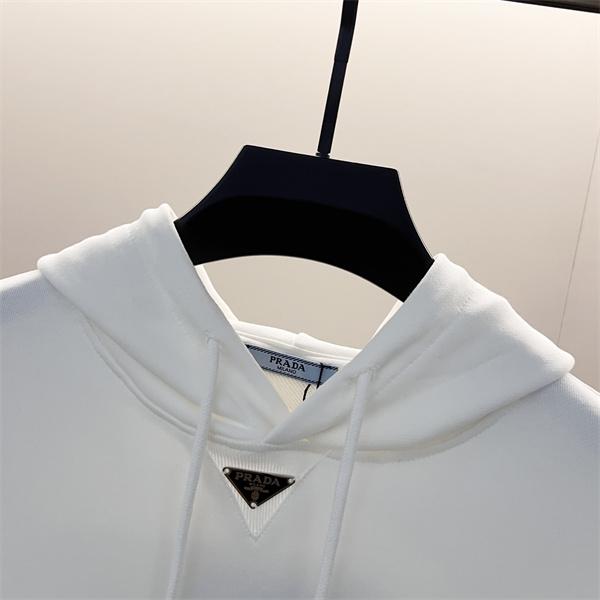 清潔感 上質 定番シルエット 2026新作 パーカー PRADA プラダ コピー