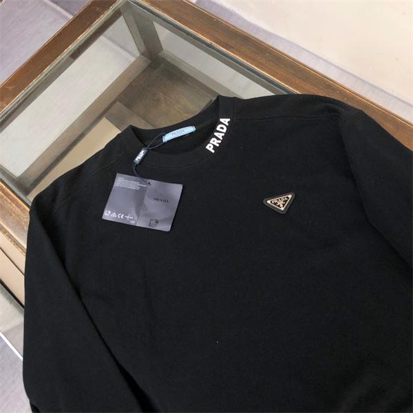 PRADA プラダ コピー 高級感重視 シンプルモード 冬対応 ブラック スウェット