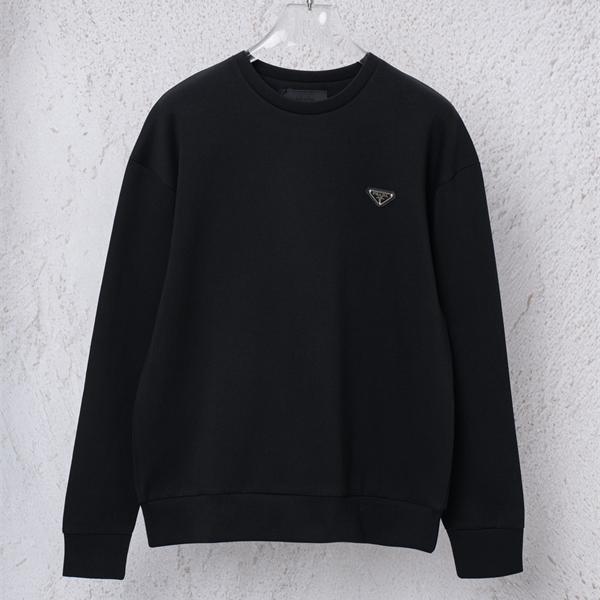 PRADA プラダ コピー 大人向け洗練 保温効果 快適 ブラック スウェット 