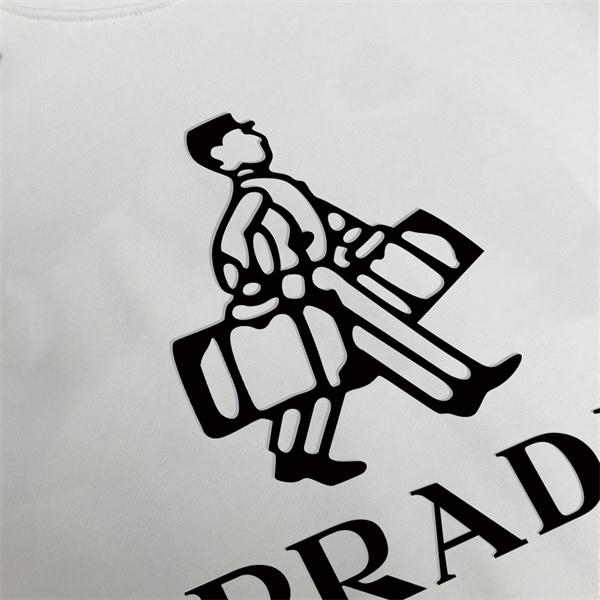高級感漂う 上質素材 2026新作 定番ホワイト スウェット PRADA プラダ コピー
