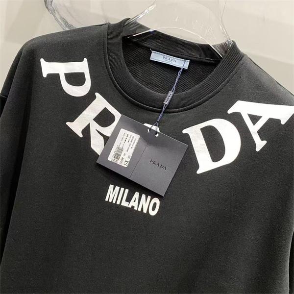 存在感抜群 2026新作 洗練ブラック PRADA プラダ コピー スウェット トレンド 
