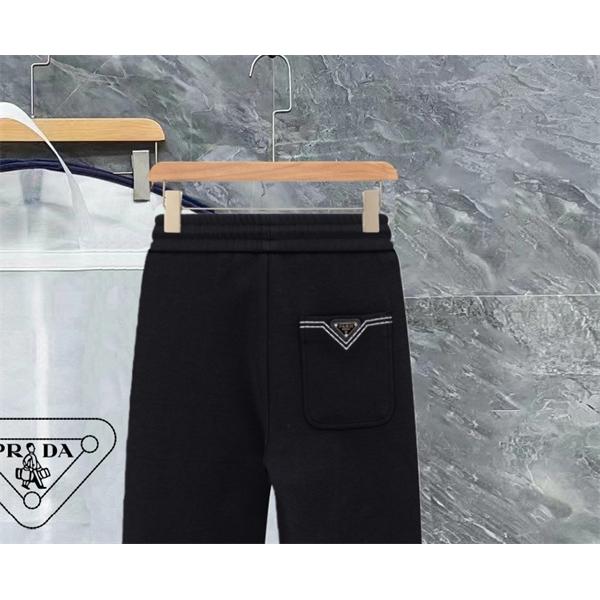 2026新作 ブラック ジョガーパンツ 刺繍 モード系  PRADA プラダ コピー
