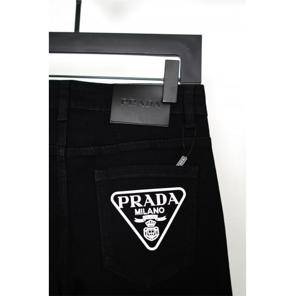 高級感漂う PRADA ブラック デニム パンツ 定番人気 プラダ コピー