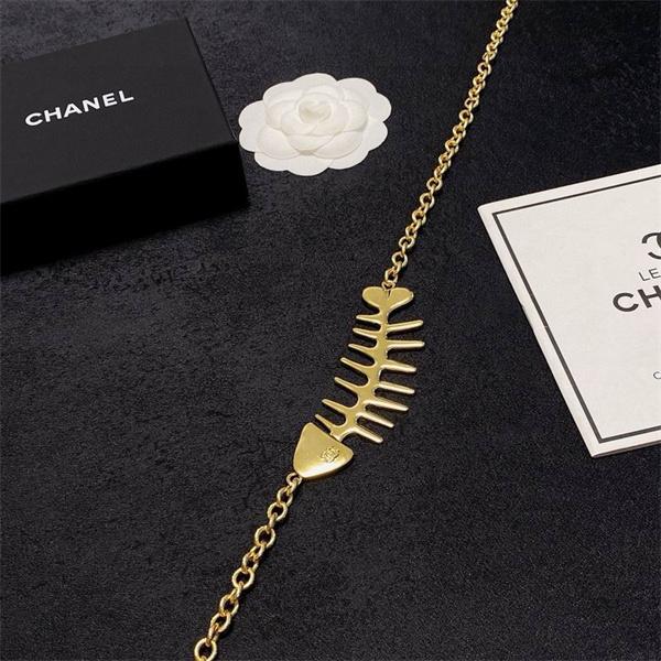 個性派 シャネル コピー CHANEL ネックレス モード系 アクセント 存在感抜群