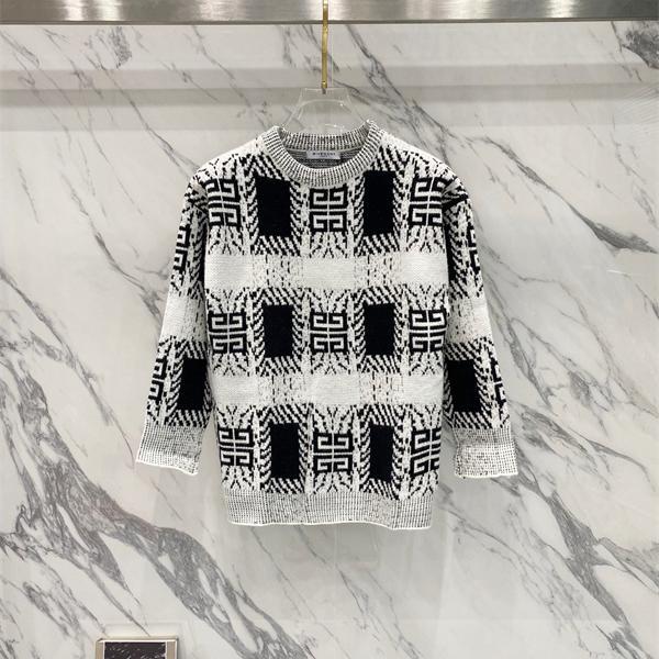 話題アイテム GIVENCHY ジバンシィ コピー ニットセーター 大人モード 存在感抜群 2026新作