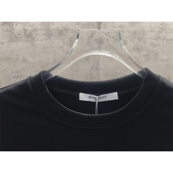 GIVENCHY ジバンシィ コピー 刺繍 トレーナー 滑らか素材 着回し万能 新定番