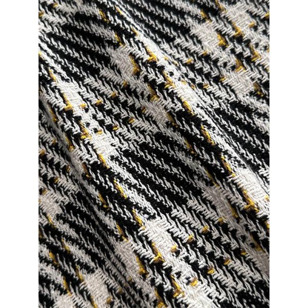 SAINT LAURENT イヴ・サンローラン コピー 高見え素材 ジャケット 厚手 防寒 クラシック 季節限定