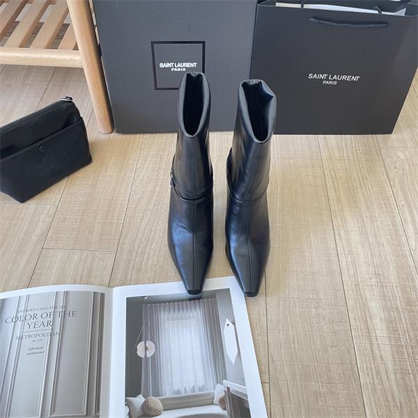 秋冬本命 美脚 SAINT LAURENT イヴ・サンローラン コピー ブーツ 柔軟レザー 洗練モード コーデ 9CMヒール 