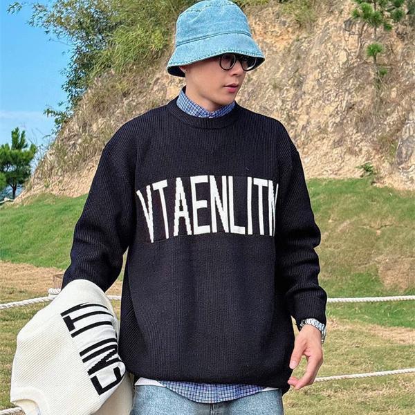 存在感抜群 VALENTINO ヴァレンティノ コピー セーター 厚手 防寒 高級感 新作モデル