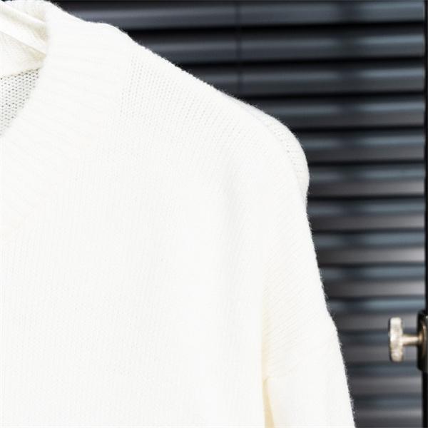 2026新作 セーター 滑らか編み 上品印象 大人カジュアル VALENTINO ヴァレンティノ コピー