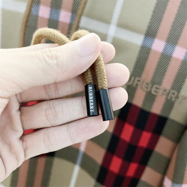 BURBERRY バーバリー コピー パーカー 起毛素材 防寒仕様 人気モデル