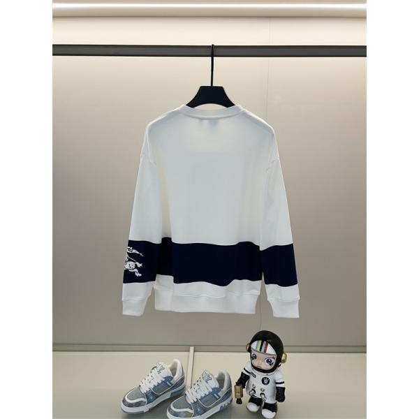 BURBERRY バーバリー コピー 2026新作 トレーナー 滑らか質感 軽量仕様 デイリー万能