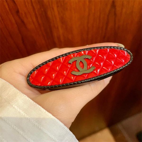 シャネルヘアアクセサリーコピー2026人気ランキング上品お洒落アクセサリーコーディネート黄銅素材