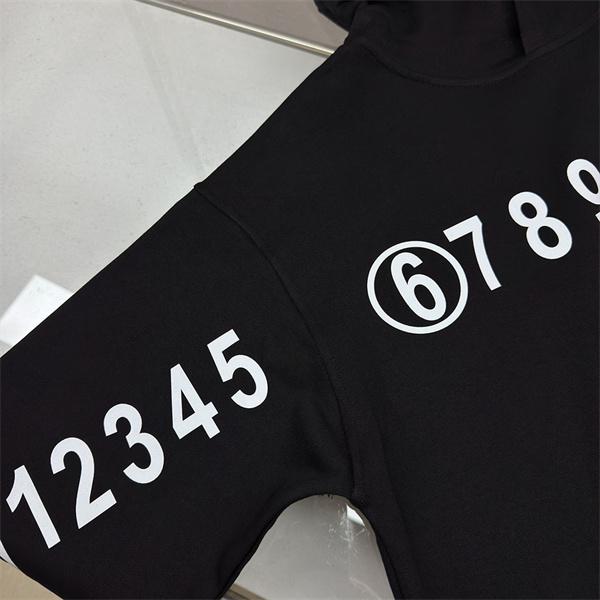 存在感抜群 プリント Maison Margiela メゾン マルジェラ コピー パーカー ゆったり 軽量素材