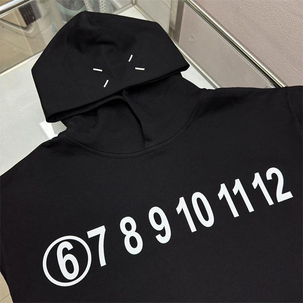 存在感抜群 プリント Maison Margiela メゾン マルジェラ コピー パーカー ゆったり 軽量素材