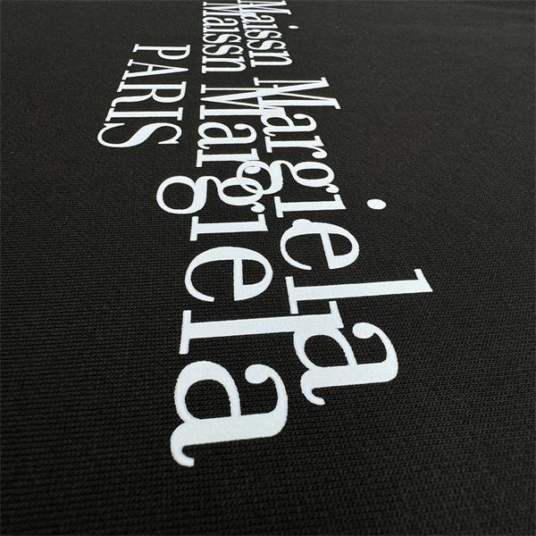 Maison Margiela メゾン マルジェラ コピー 遊び心演出 柔らか質感 パーカー 人気モデル 2026新作